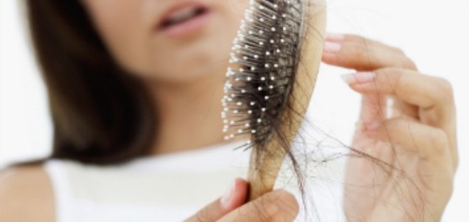 common causes of hair breakage